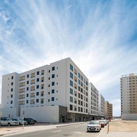Stay Holiday Homes By Al Ghurair - Al Barsha First 02 - ドバイ エクステリア 写真