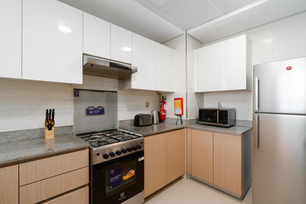 Stay Holiday Homes By Al Ghurair - Al Barsha First 02 - ドバイ エクステリア 写真