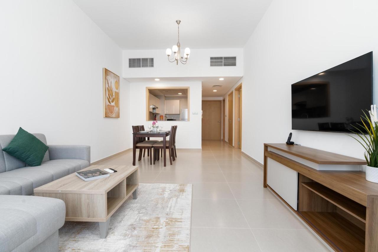 Stay Holiday Homes By Al Ghurair - Al Barsha First 02 - ドバイ エクステリア 写真