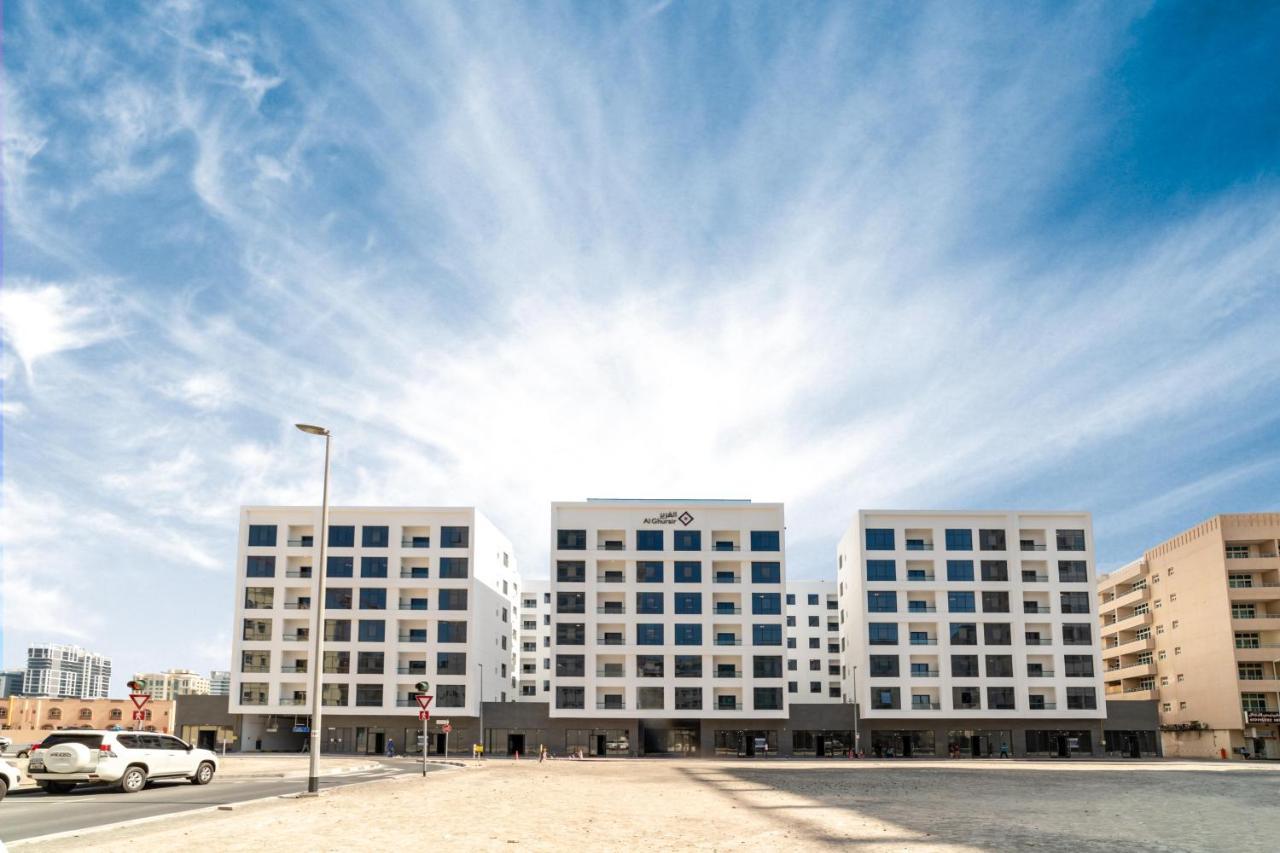 Stay Holiday Homes By Al Ghurair - Al Barsha First 02 - ドバイ エクステリア 写真